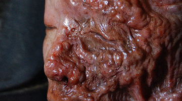 溶解人間ダミーヘッド-melting dummy head-（デモンストレーション作品）